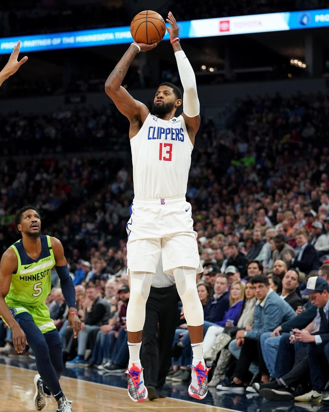 【NFL动态】旧金山49人调整阵容 莫斯特德回归 詹宁斯伤情待定